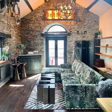 Loft 11 Stunning Luxury Nyc Loft Style Interior Designed 2Bd Apartment Excellent City Centre Location Mezzanine Cinema Room Designer Furniture Amazing Space Douglas Exterior foto