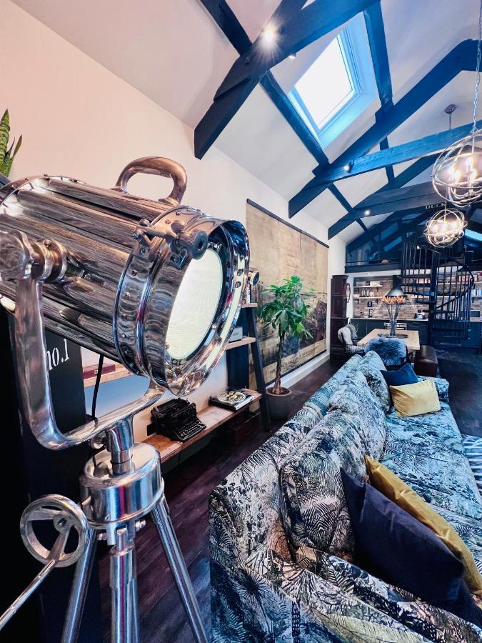 Loft 11 Stunning Luxury Nyc Loft Style Interior Designed 2Bd Apartment Excellent City Centre Location Mezzanine Cinema Room Designer Furniture Amazing Space Douglas Exterior foto