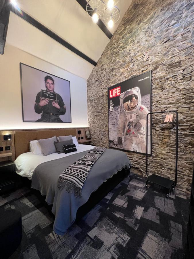 Loft 11 Stunning Luxury Nyc Loft Style Interior Designed 2Bd Apartment Excellent City Centre Location Mezzanine Cinema Room Designer Furniture Amazing Space Douglas Exterior foto